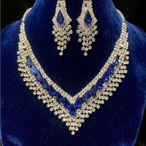 Silver w/Royal Blue Teardrop Crystal V-Shape Necklace Set